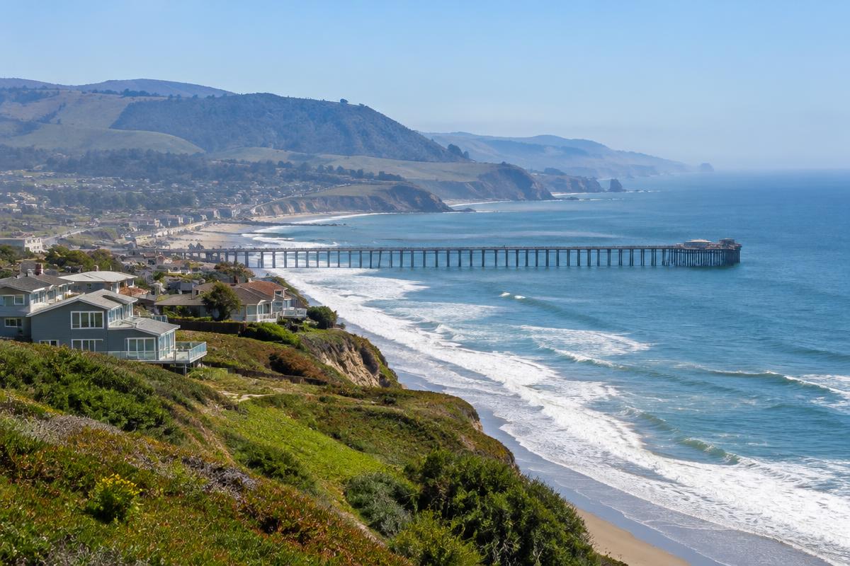 Illustrative view of Pacifica pier and the San Mateo County coast